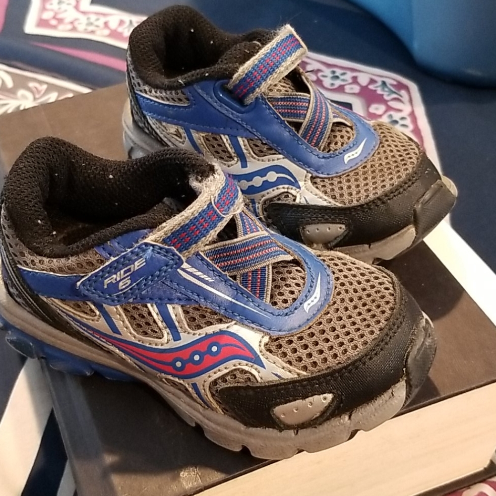 Toddler Saucony Ride 6 Sneakers Size 6.5M